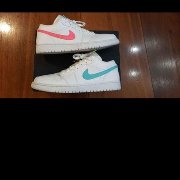 Nike Other - Mens Air Jordan 1 Low